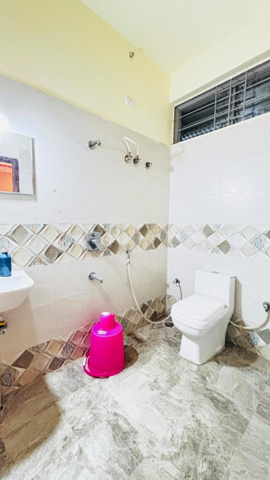 Hotel New Royal Ruby - Electronic City Phase 1 Kammasandra Dış mekan fotoğraf