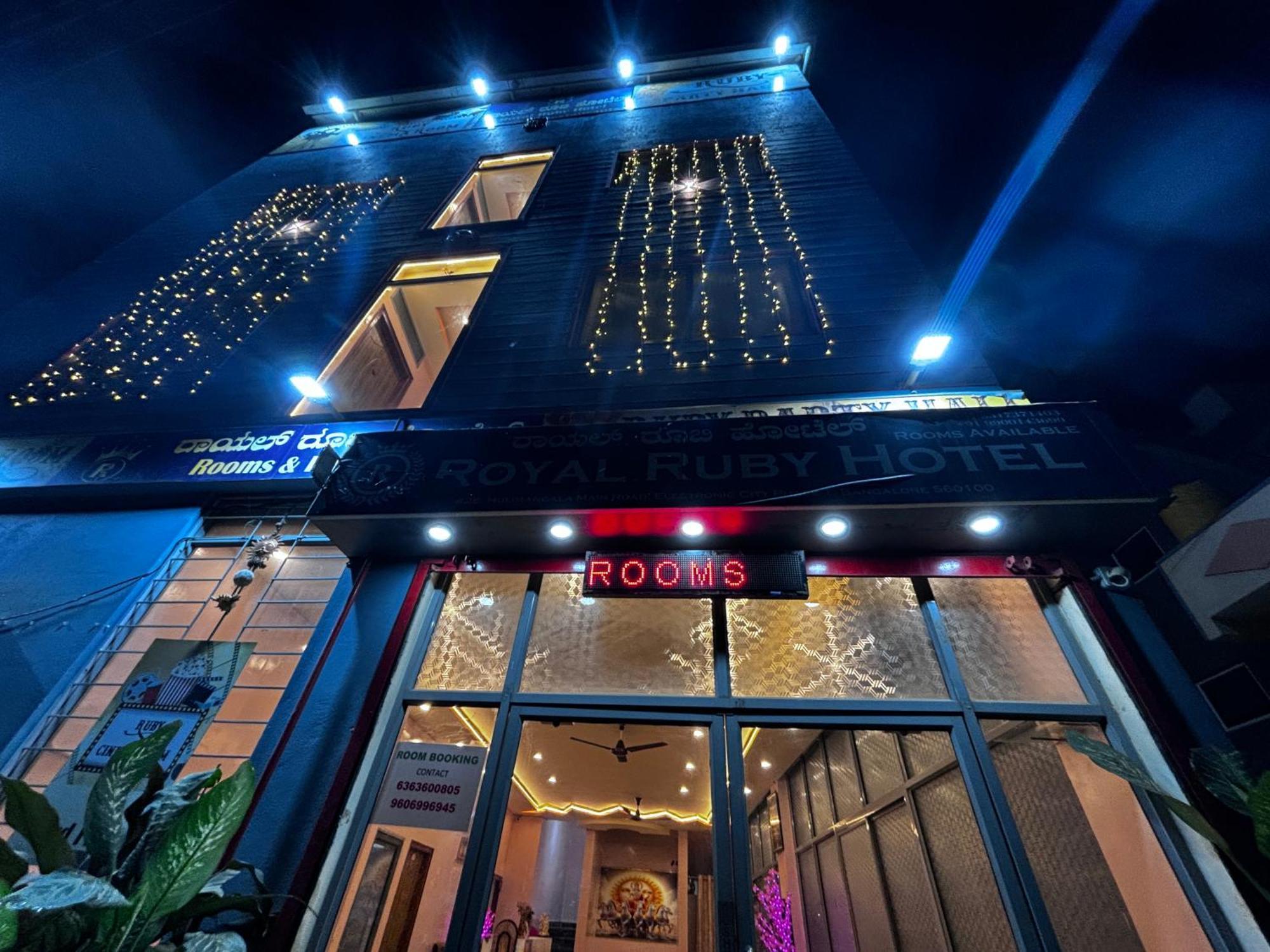 Hotel New Royal Ruby - Electronic City Phase 1 Kammasandra Dış mekan fotoğraf