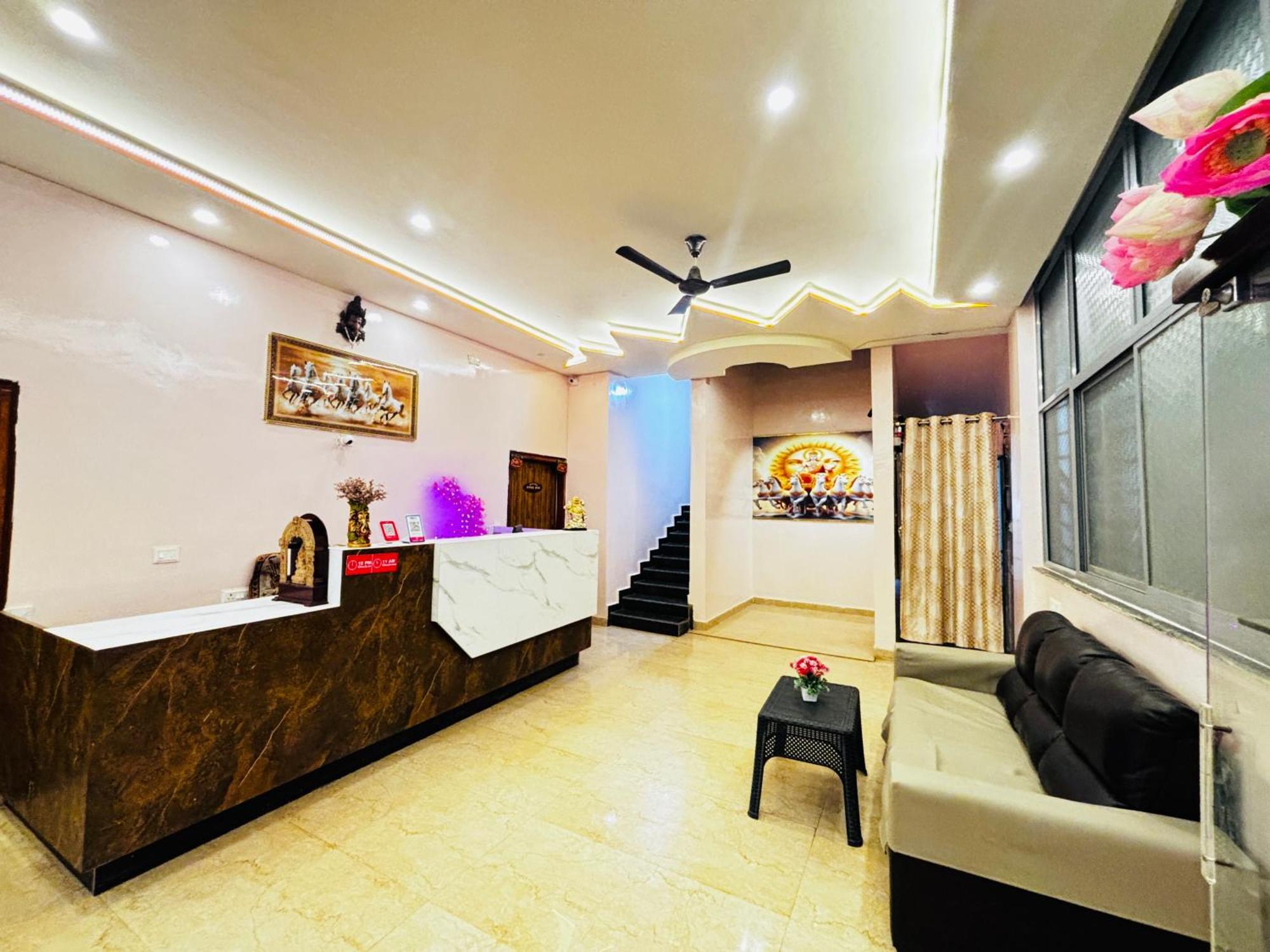 Hotel New Royal Ruby - Electronic City Phase 1 Kammasandra Dış mekan fotoğraf